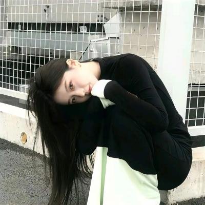 我在雨中等你